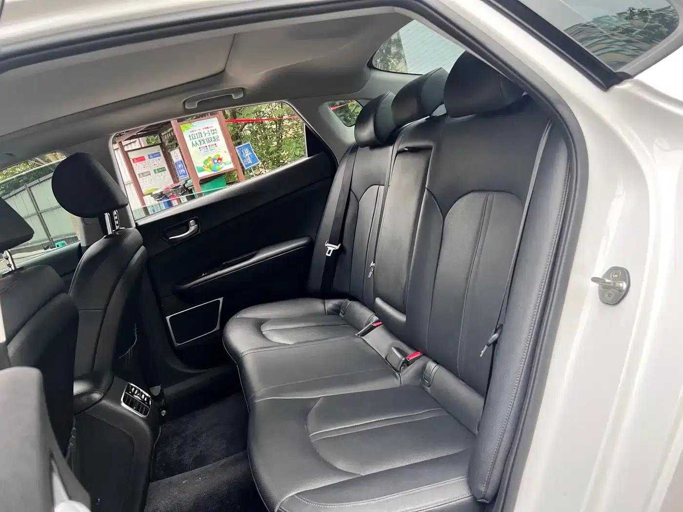 Kia K5 2016 1.6T Automatic LUX — миниатюра 12