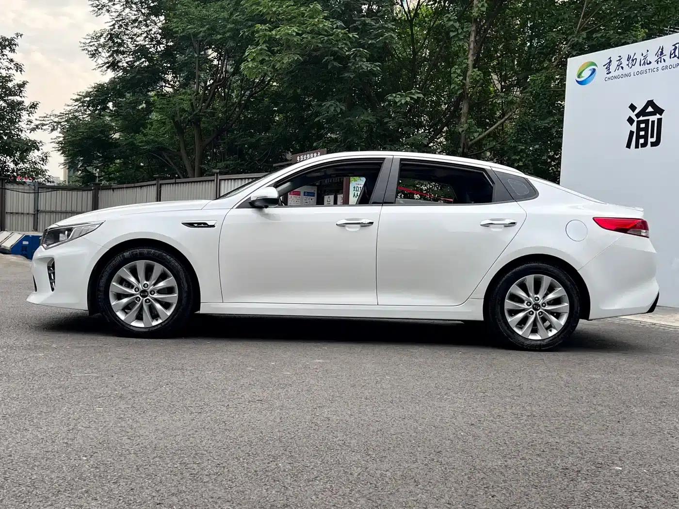 Kia K5 2016 1.6T Automatic LUX — миниатюра 29
