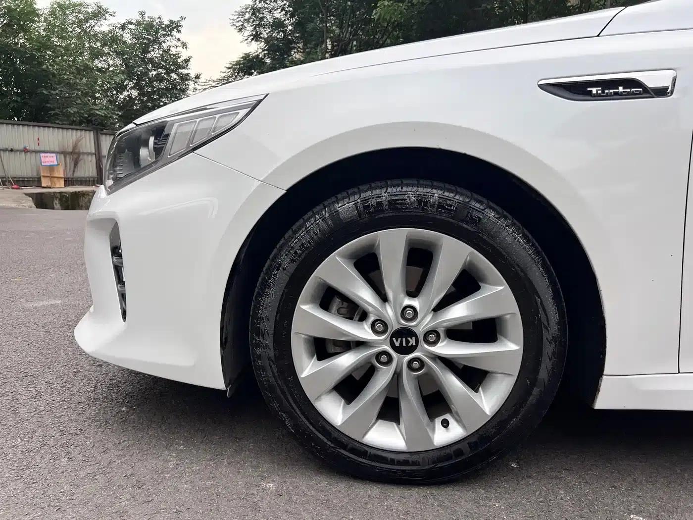 Kia K5 2016 1.6T Automatic LUX — миниатюра 5