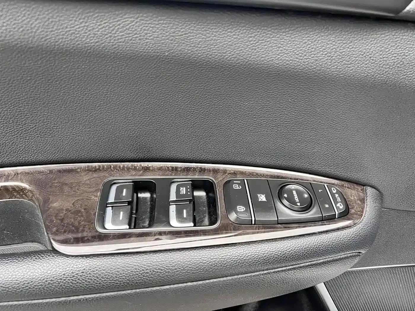 Kia K5 2016 1.6T Automatic LUX — миниатюра 7
