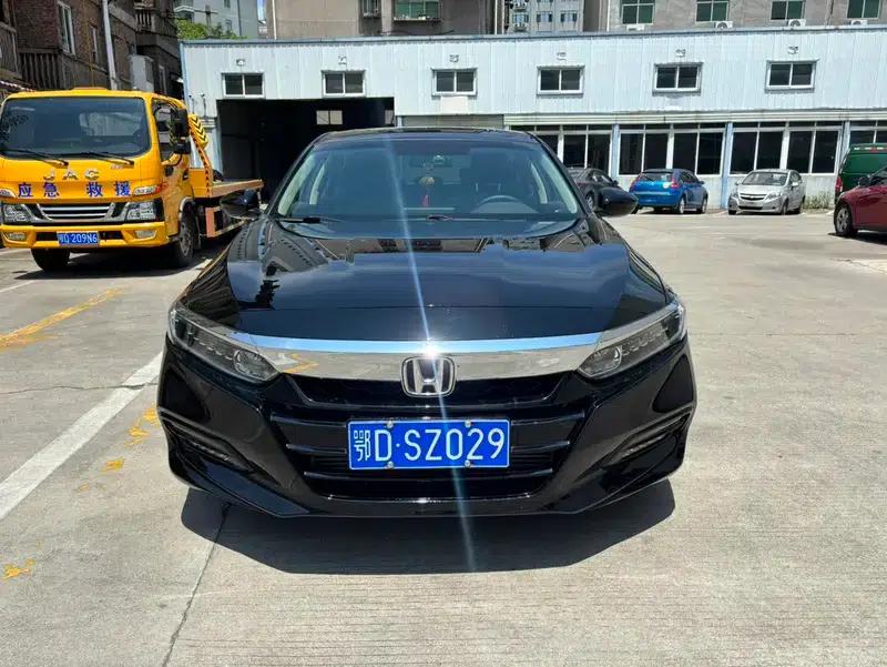 2018 Honda Accord 260TURBO Luxury Edition (China VI Emission Standard) — миниатюра 2