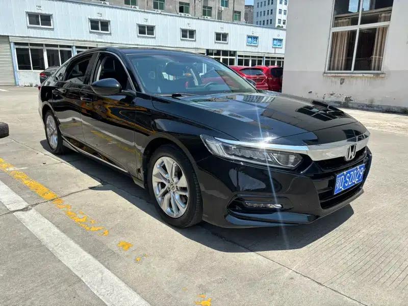 2018 Honda Accord 260TURBO Luxury Edition (China VI Emission Standard) — миниатюра 3