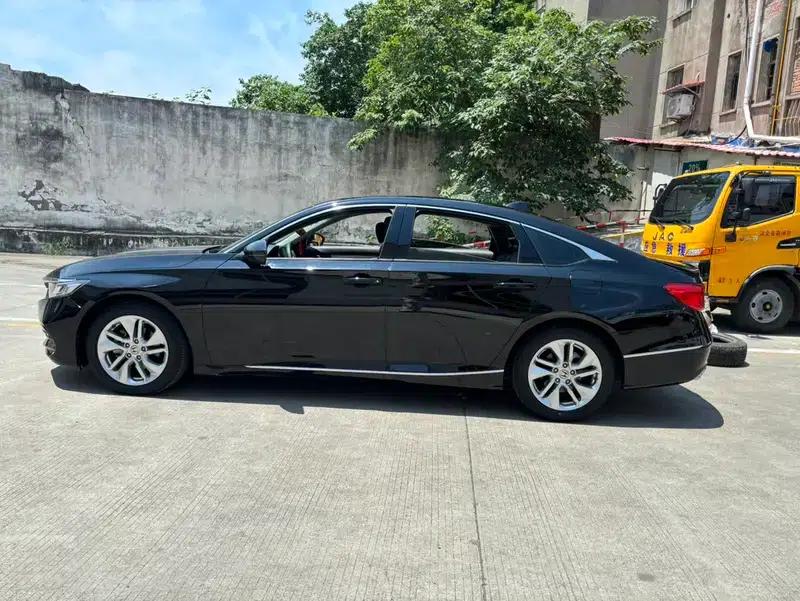 2018 Honda Accord 260TURBO Luxury Edition (China VI Emission Standard) — миниатюра 4