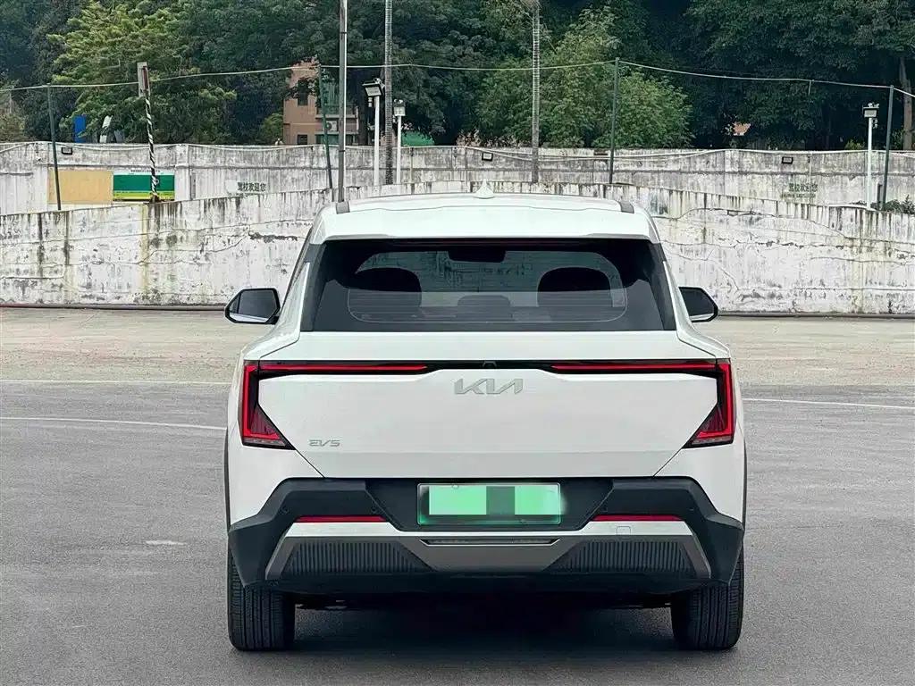 Kia EV5 2024 530 Air — миниатюра 9
