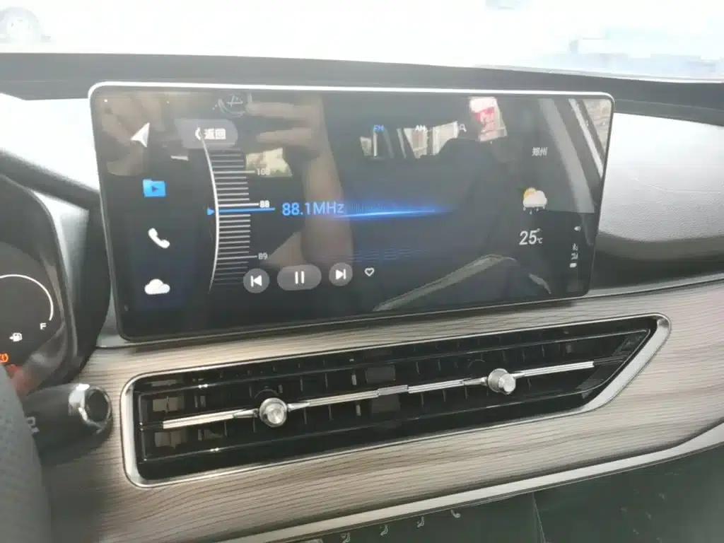 Chery Tiggo 8 2021 Kunpeng Edition 390TGDI Automatic Wind Chaser+ Edition — миниатюра 13
