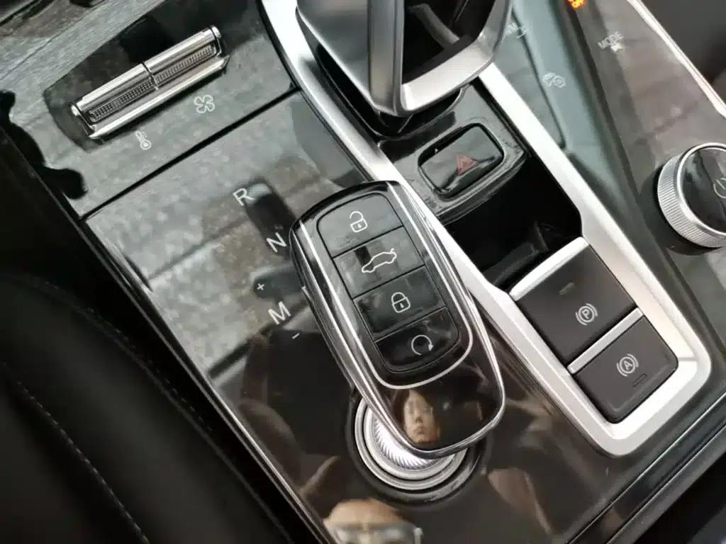Chery Tiggo 8 2021 Kunpeng Edition 390TGDI Automatic Wind Chaser+ Edition — миниатюра 9
