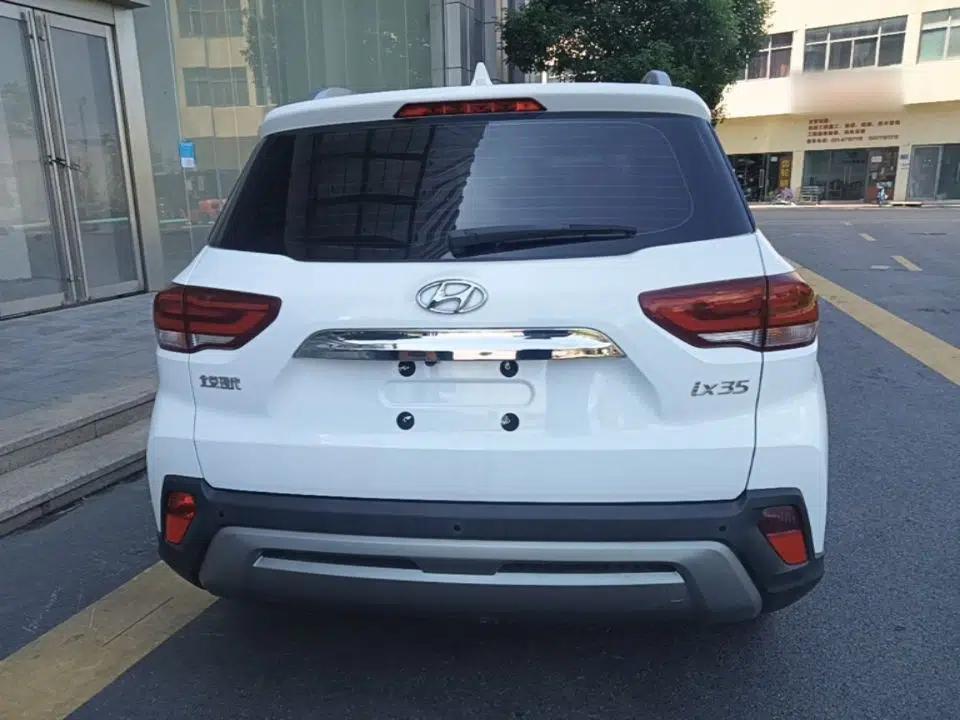 Hyundai ix35 2019 2.0L Automatic 2WD Zhiyong·Changxiang Edition China V Standard — миниатюра 3
