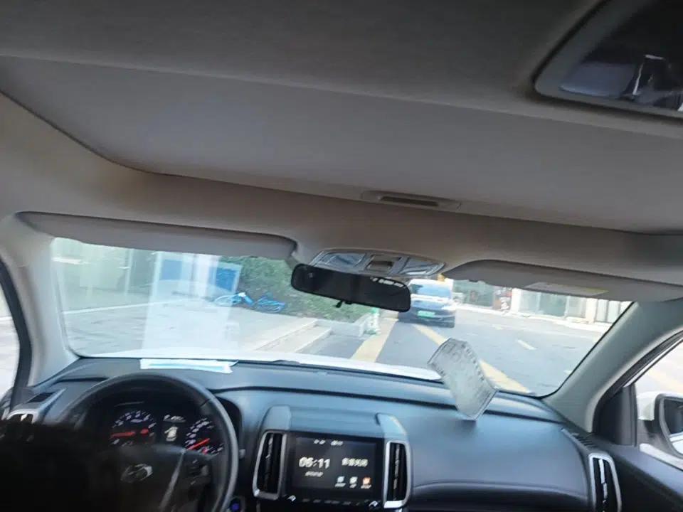 Hyundai ix35 2019 2.0L Automatic 2WD Zhiyong·Changxiang Edition China V Standard — миниатюра 21