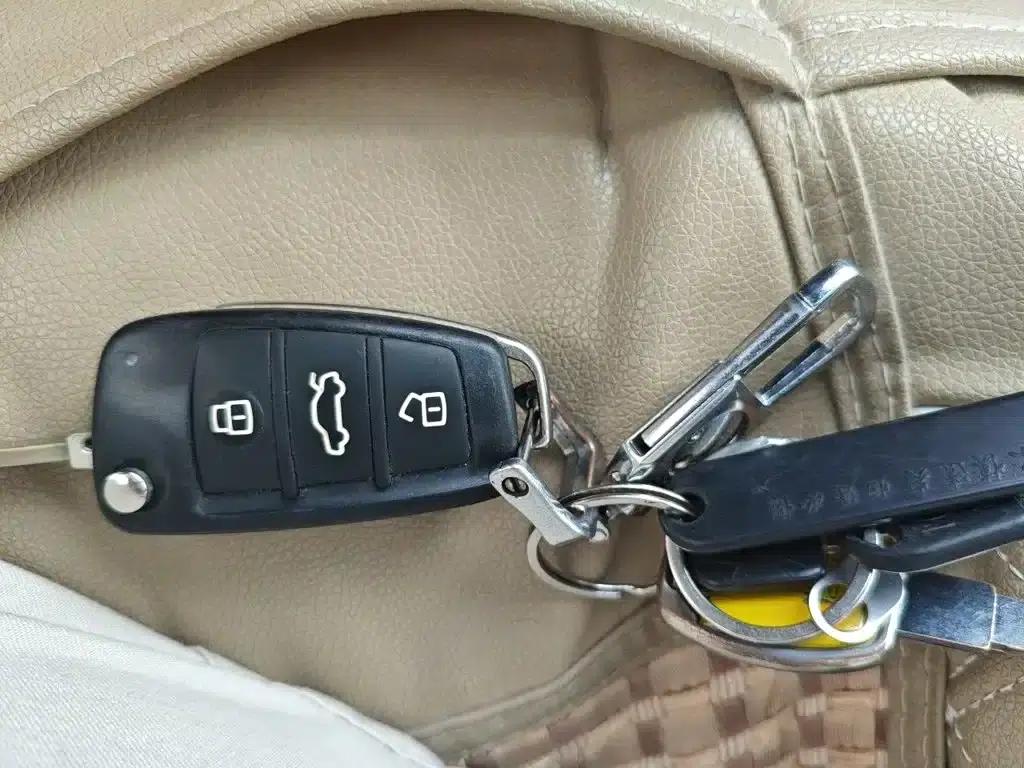 Chery E3 2015 1.5L Manual Smart Edition — миниатюра 9