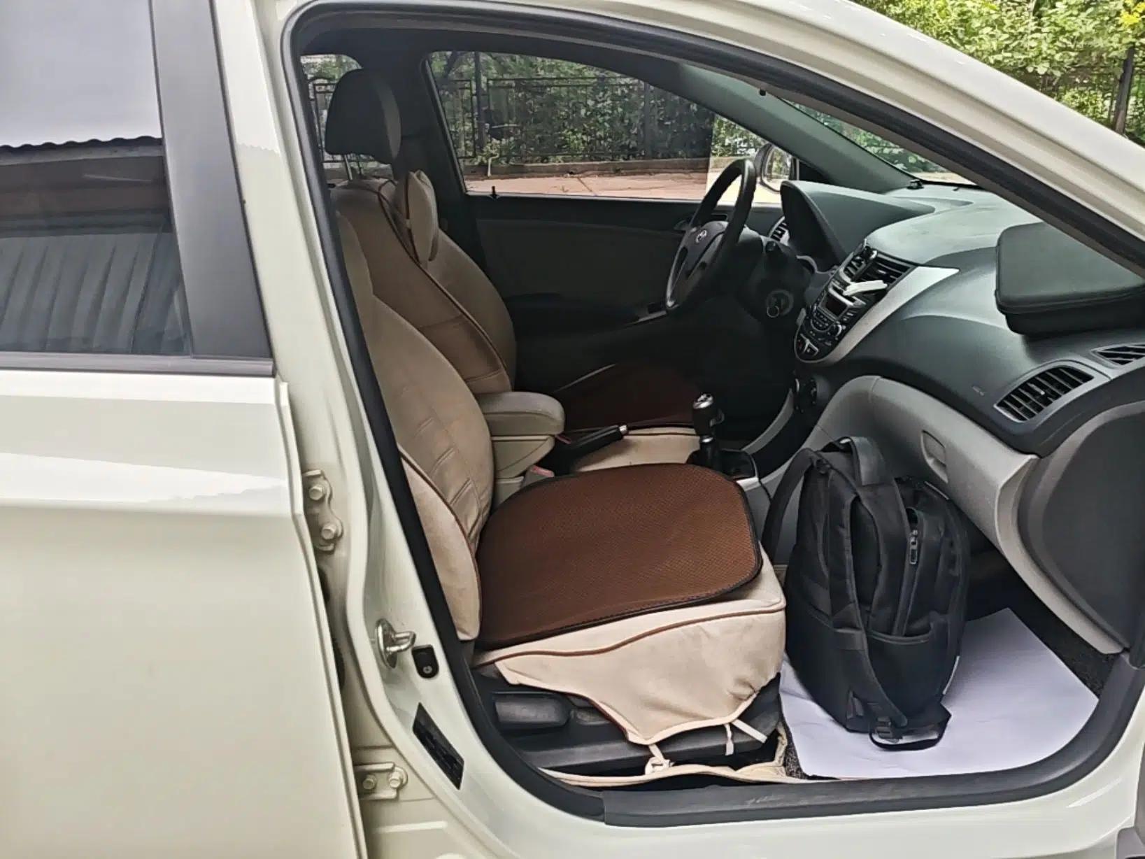 Hyundai Verna (older generation) 2016 1.4L Manual Smart GLS Trim — миниатюра 19