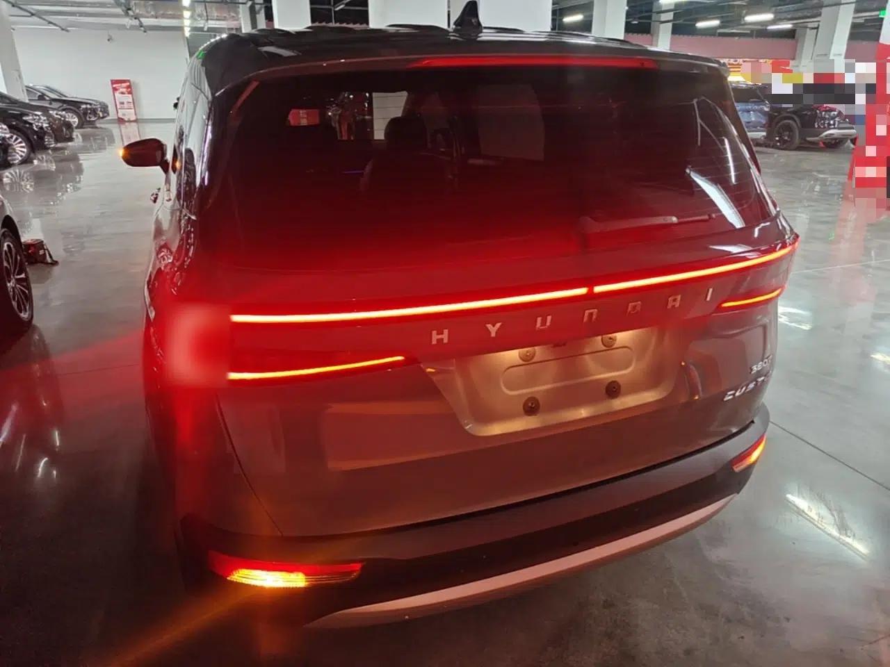 Hyundai Custo 2021 380TGDi Smart Love Flagship Edition TOP Premium — миниатюра 3