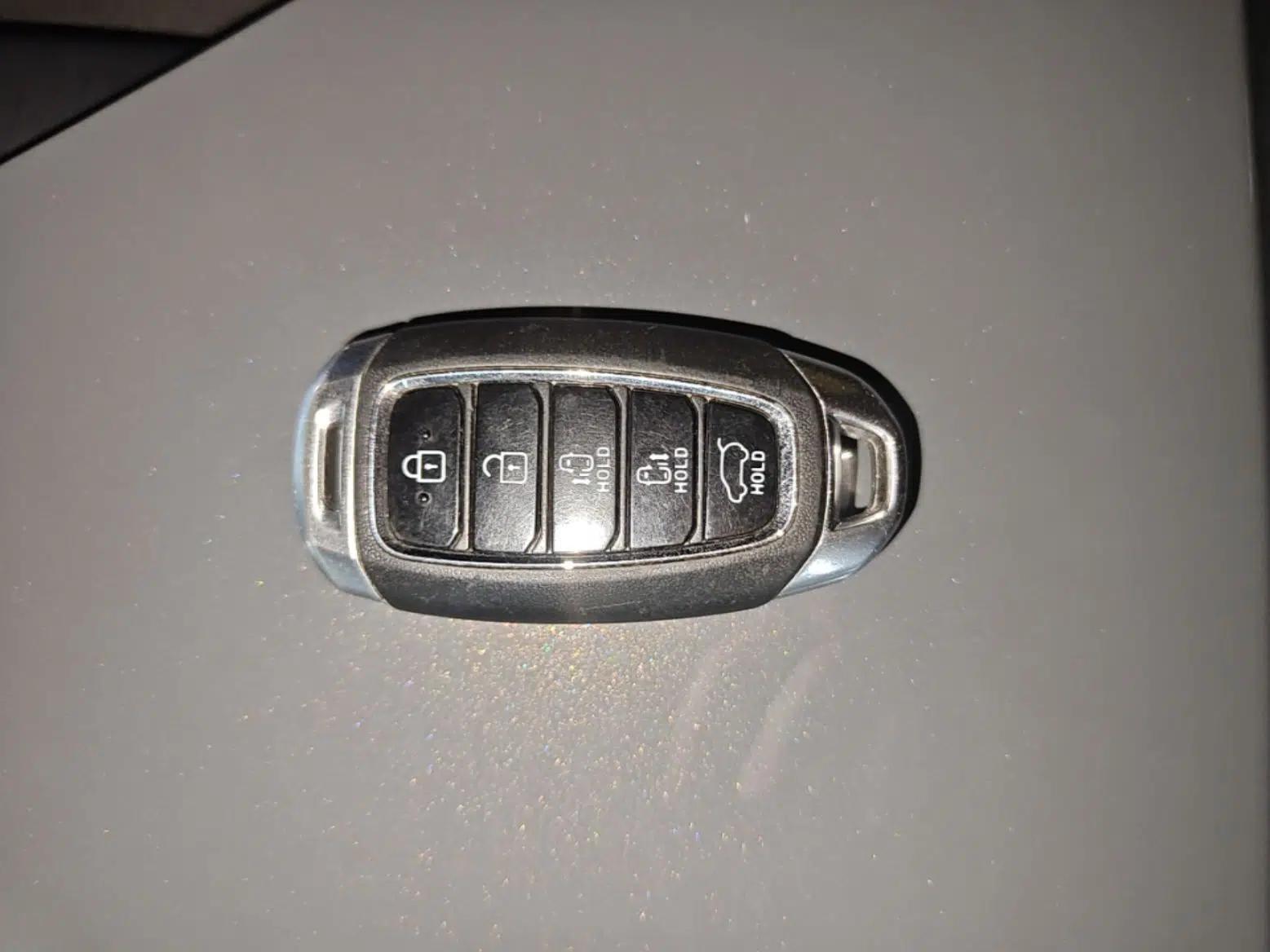 Hyundai Custo 2021 380TGDi Smart Love Flagship Edition TOP Premium — миниатюра 23