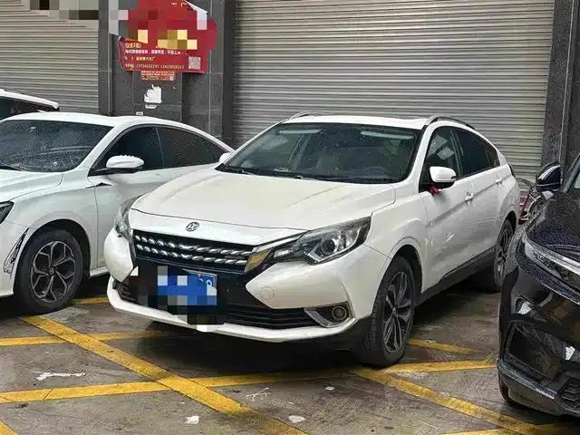 Venucia T90 2017 2.0L CVT Smart Edition