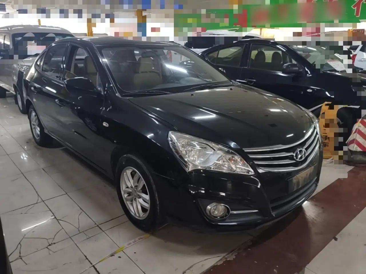 Hyundai Celesta 2011 1.6L Manual Comfort Edition — миниатюра 3
