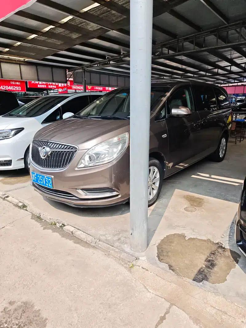 Buick GL8 2017 25S Comfort Model (National V Emission Standard) — миниатюра 1