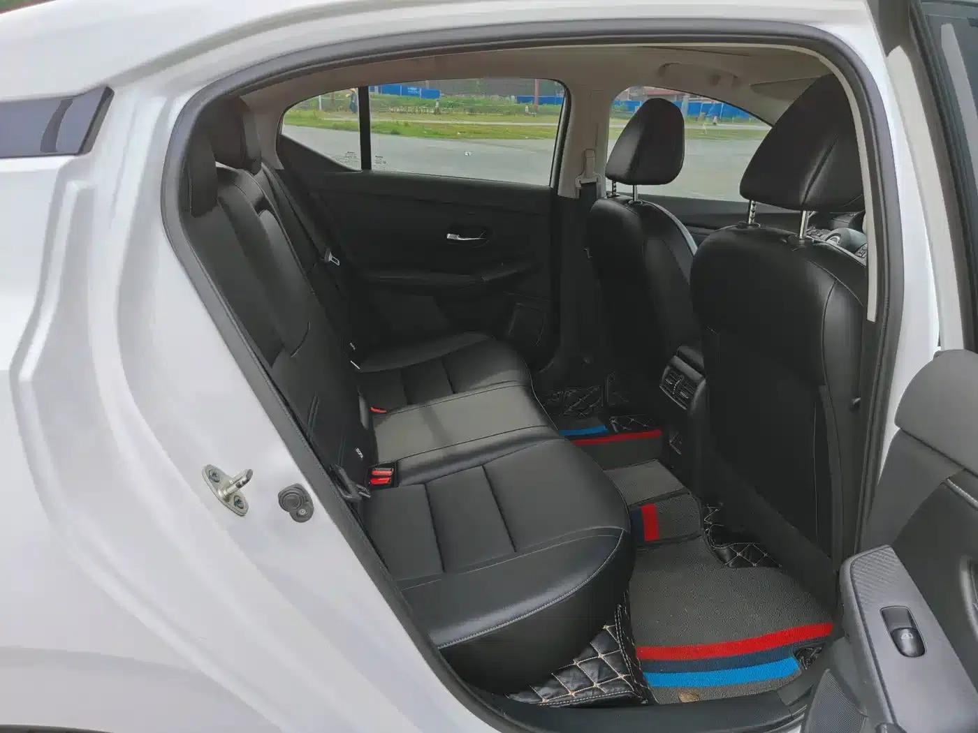 Nissan Sylphy 2023 1.6L CVT Smart Driving Edition — миниатюра 14
