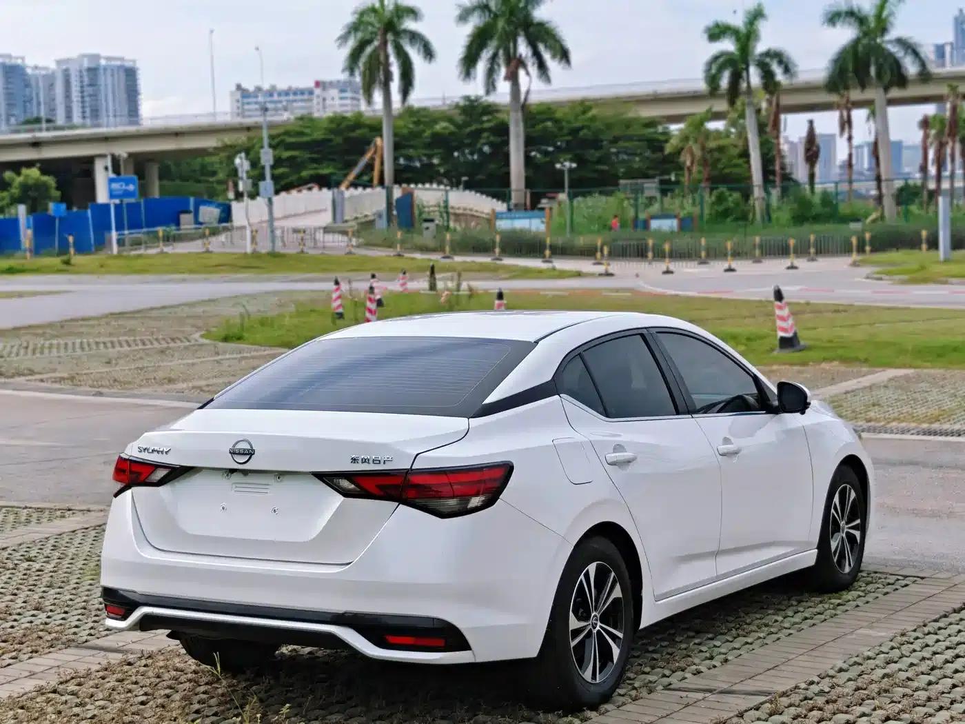 Nissan Sylphy 2023 1.6L CVT Smart Driving Edition — миниатюра 4