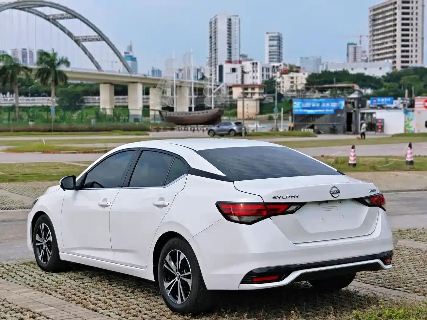 Nissan Sylphy 2023 1.6L CVT Smart Driving Edition — миниатюра 6