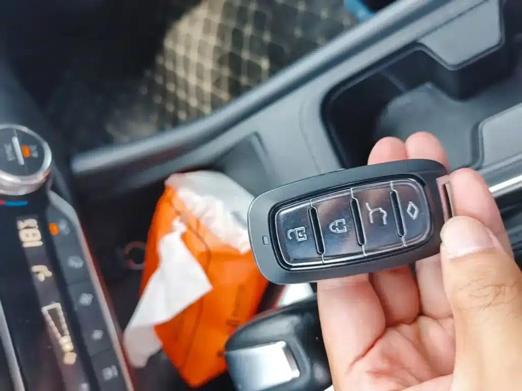 Nissan Sylphy 2023 1.6L CVT Enjoy Edition — миниатюра 9