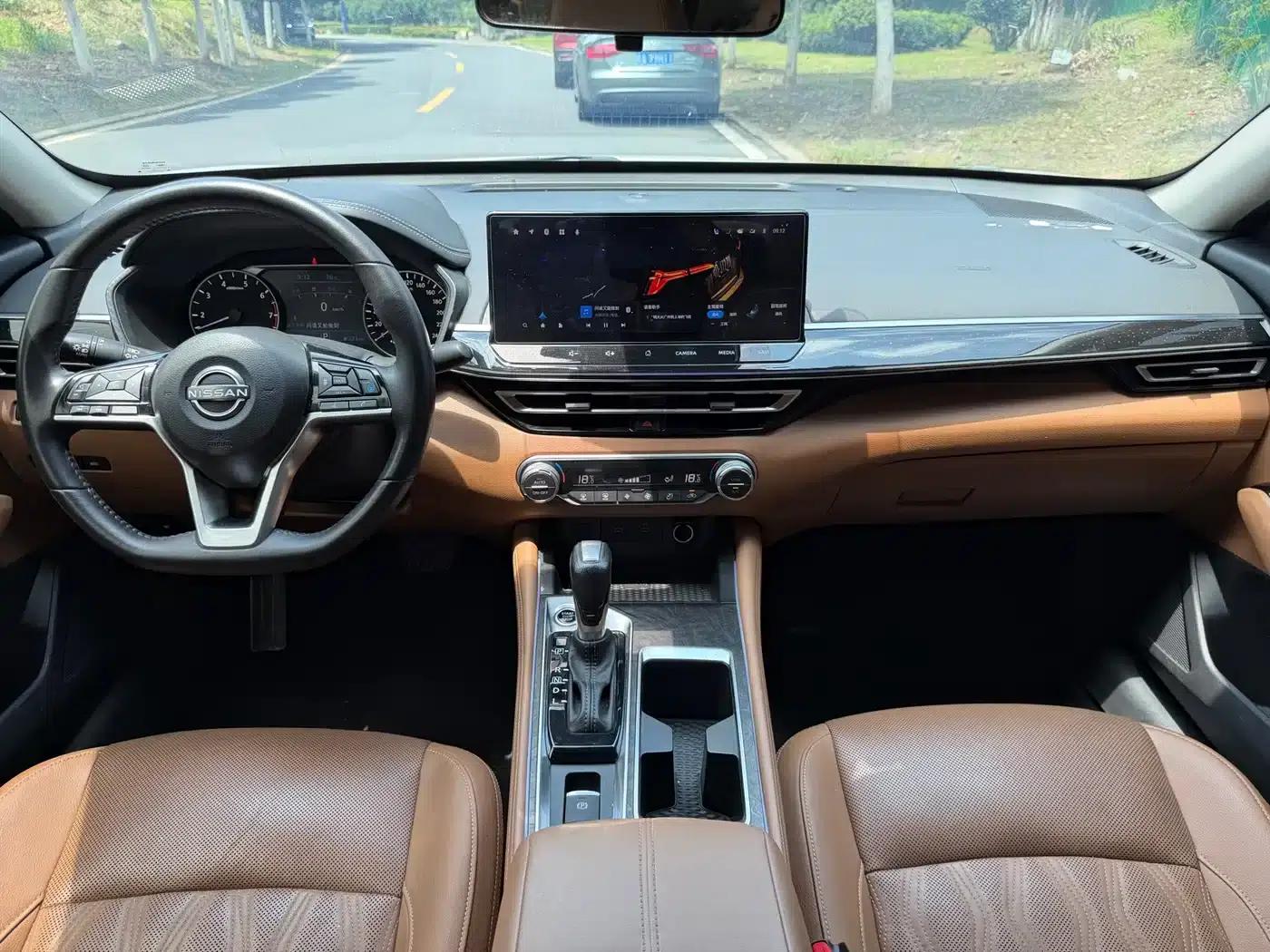 Nissan Teana 2022 2.0L XL-Upr Premium Edition — миниатюра 5