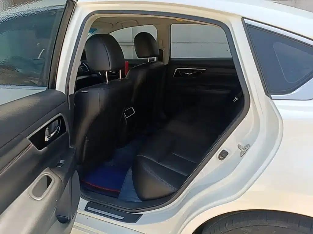 Teana 2016 Facelift 2.0L XL Comfort Edition — миниатюра 17