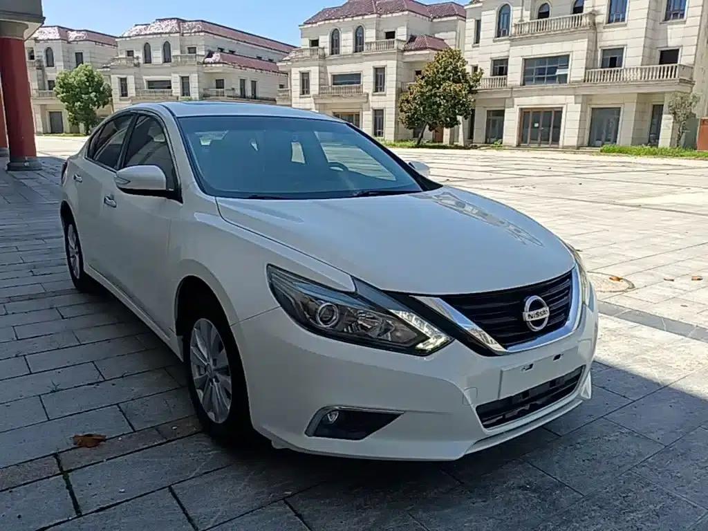 Teana 2016 Facelift 2.0L XL Comfort Edition — миниатюра 4