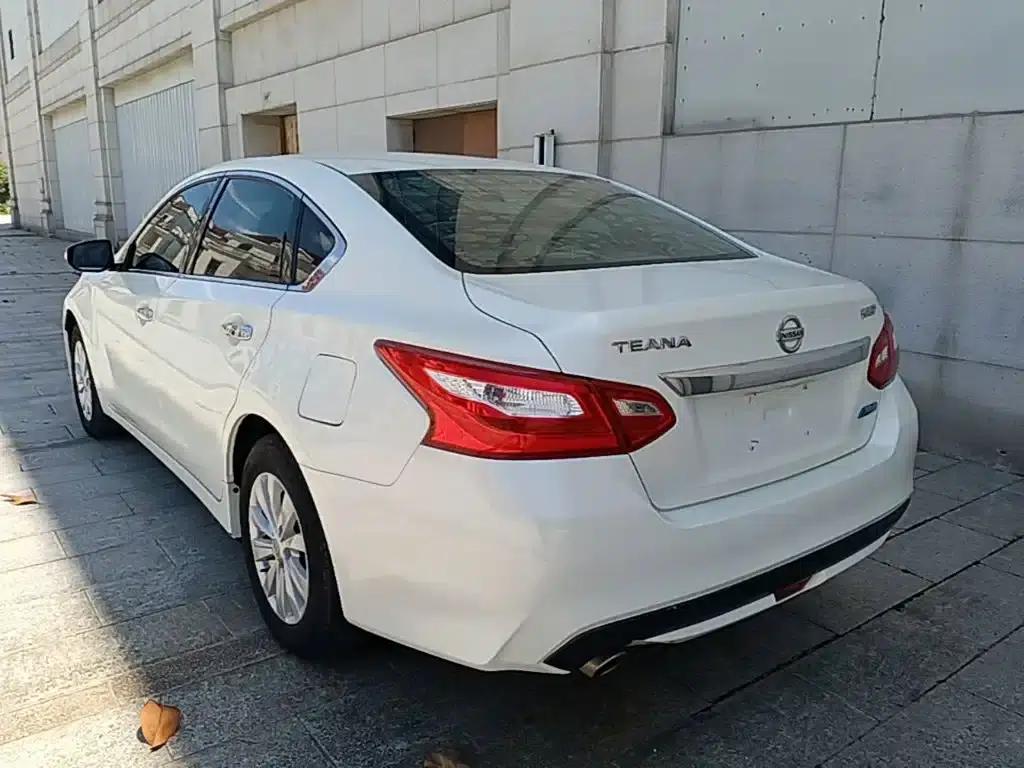 Teana 2016 Facelift 2.0L XL Comfort Edition — миниатюра 5
