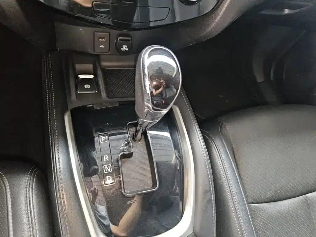 Nissan X-Trail 2019 2.0L CVT Smart Comfort Edition 2WD — миниатюра 14