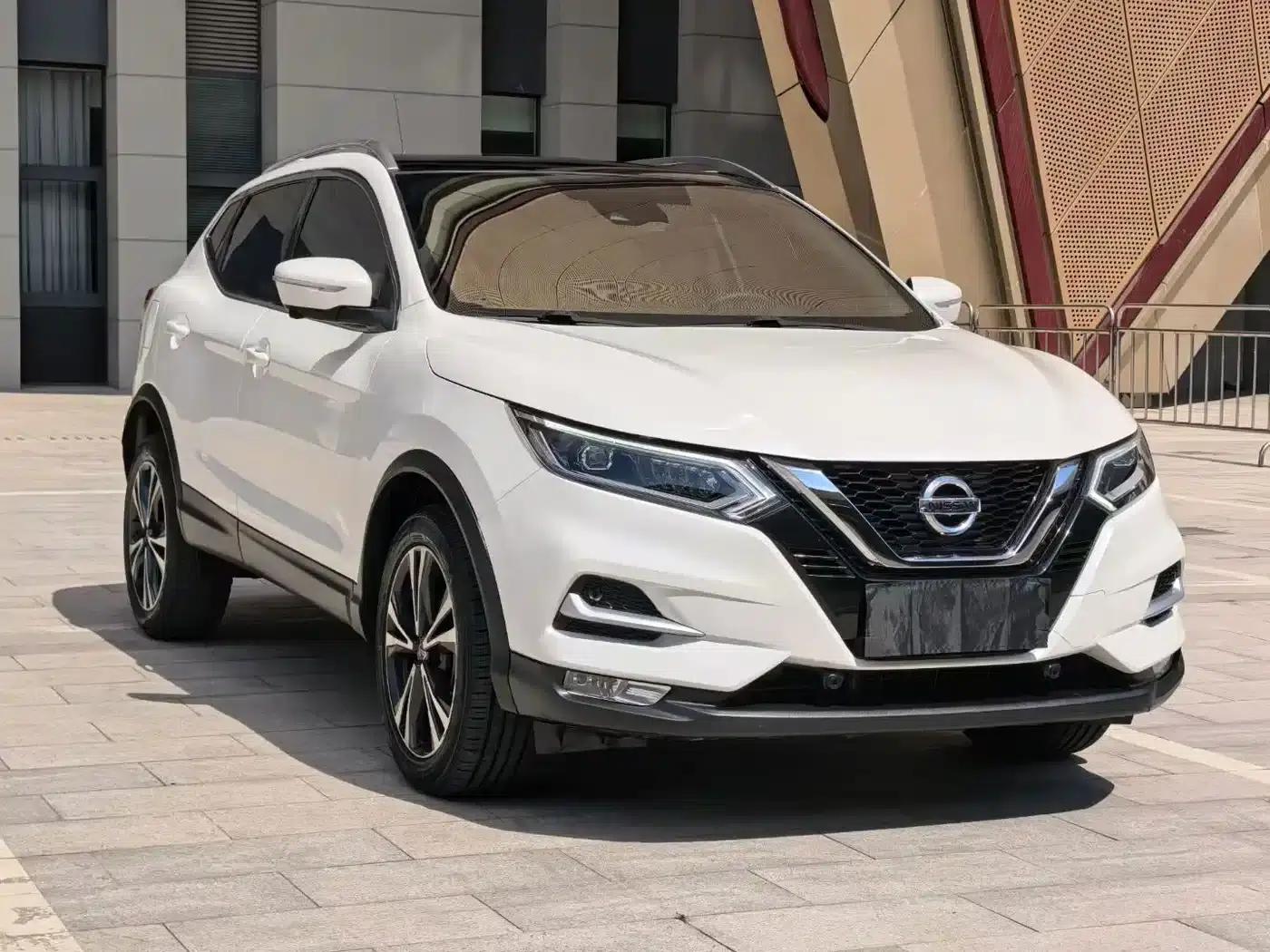 Nissan Qashqai 2022 2.0L CVT XV Prem Luxury Edition — миниатюра 3