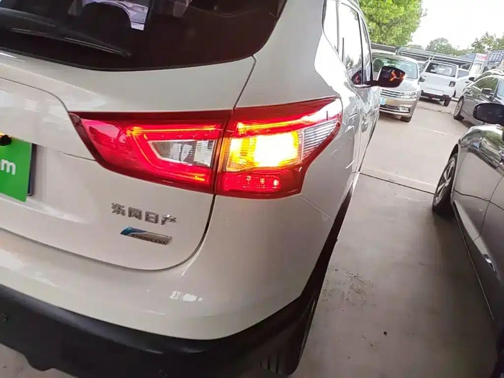Nissan Qashqai 2017 2.0L CVT Smart Edition (National V Emission Standard) — миниатюра 8