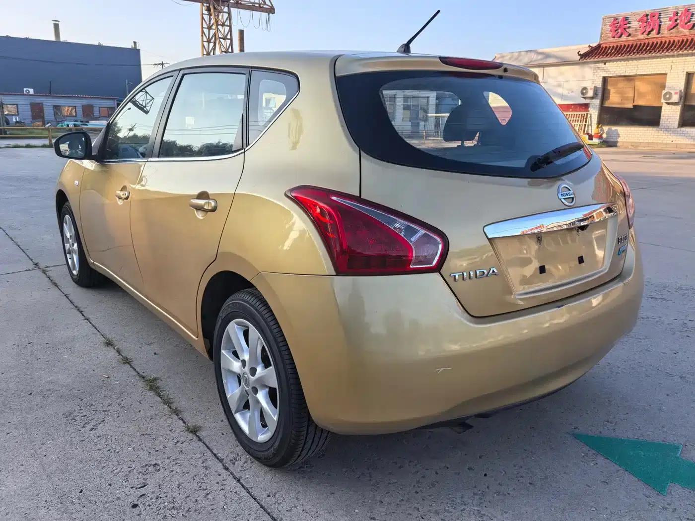 2014 Tiida 1.6L CVT Smart — миниатюра 5