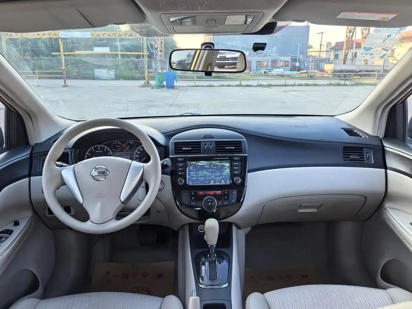 2014 Tiida 1.6L CVT Smart — миниатюра 9