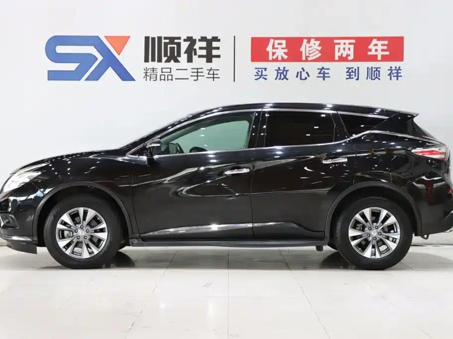 Nissan Murano 2021 2.5L XL 2WD Intelligent Luxury Edition — миниатюра 4