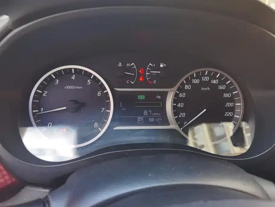 Nissan Bluebird 2016 1.6L CVT Smart Edition — миниатюра 14