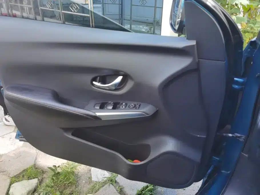 Nissan Bluebird 2016 1.6L CVT Smart Edition — миниатюра 7