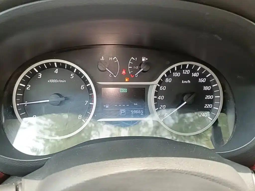 Nissan Bluebird 2016 1.6L CVT Smart Edition — миниатюра 12