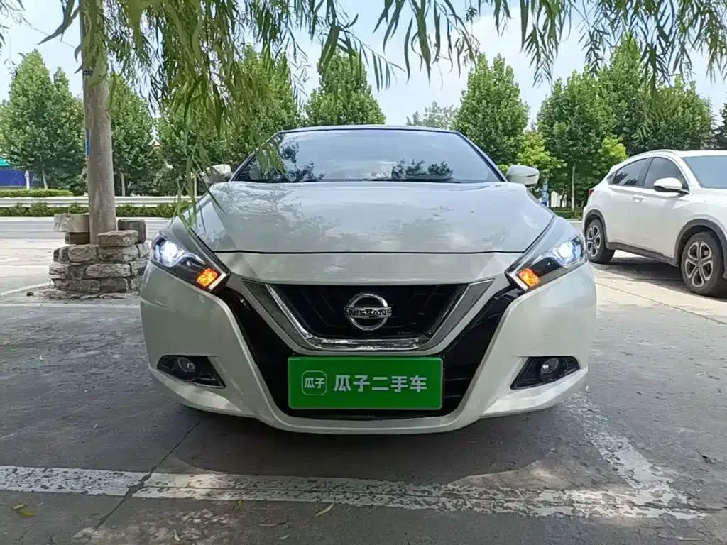 Nissan Bluebird 2016 1.6L CVT Smart Edition — миниатюра 3