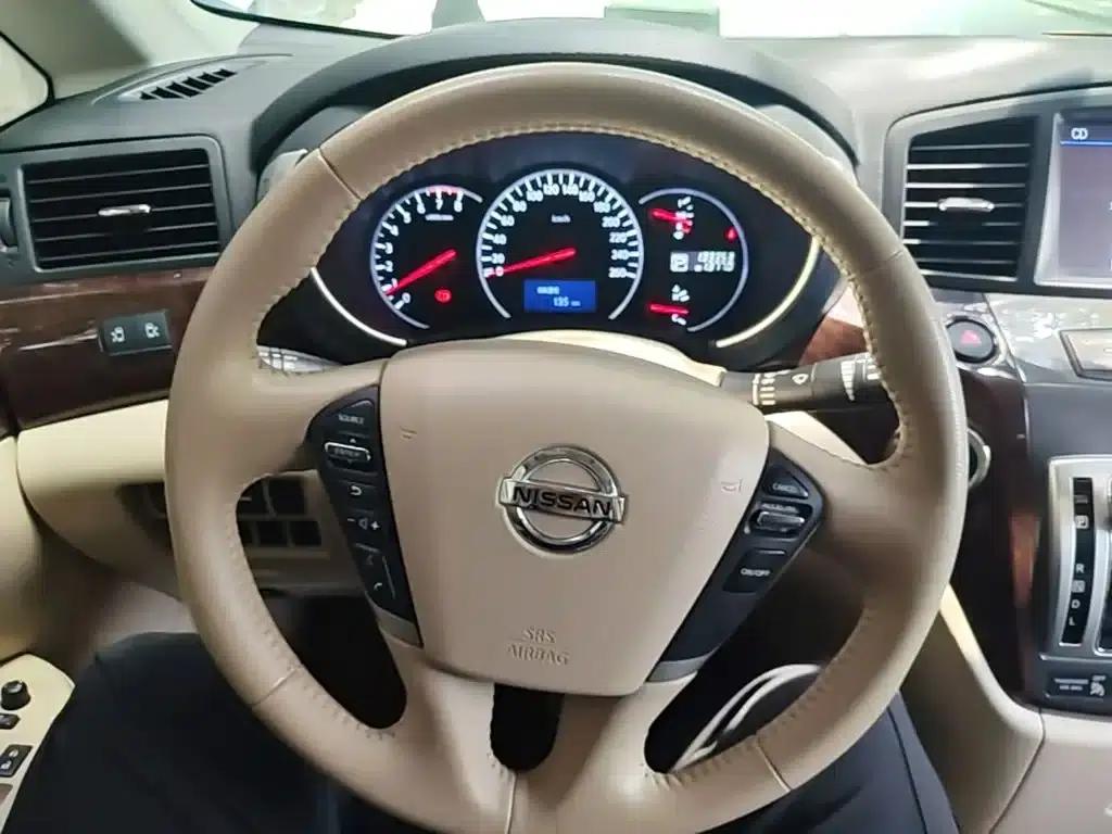 Quest 2015 3.5L SL — миниатюра 11
