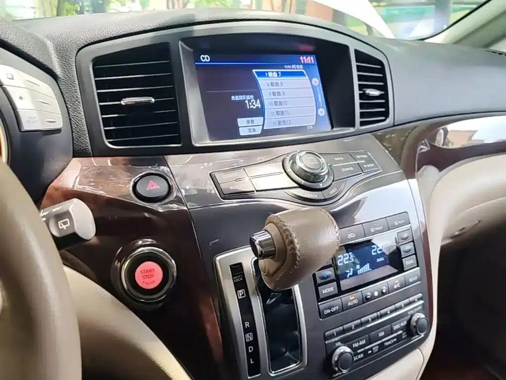 Quest 2015 3.5L SL — миниатюра 13