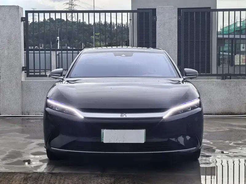 Han EV 2020 Extended Range Premium Edition — миниатюра 2