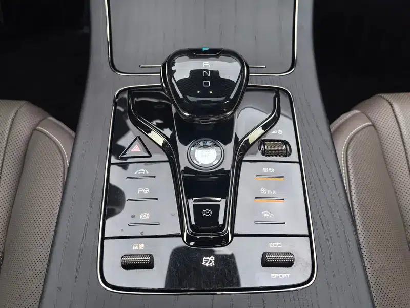 Han EV 2020 Extended Range Premium Edition — миниатюра 13