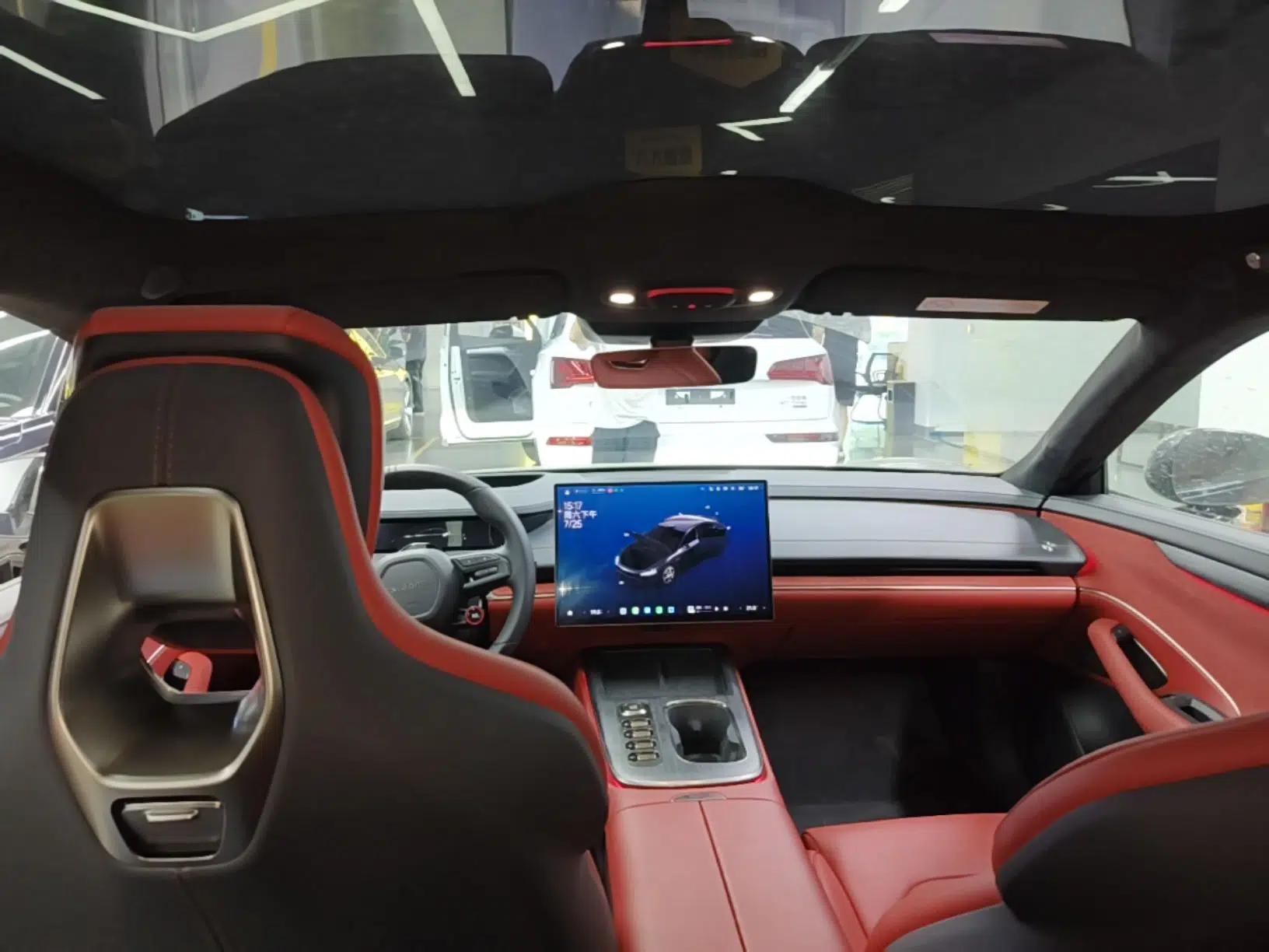 Xiaomi Auto SU7 2024 Four-Wheel Drive Ultra-Long Range Advanced Intelligent Driving Max Edition — миниатюра 21