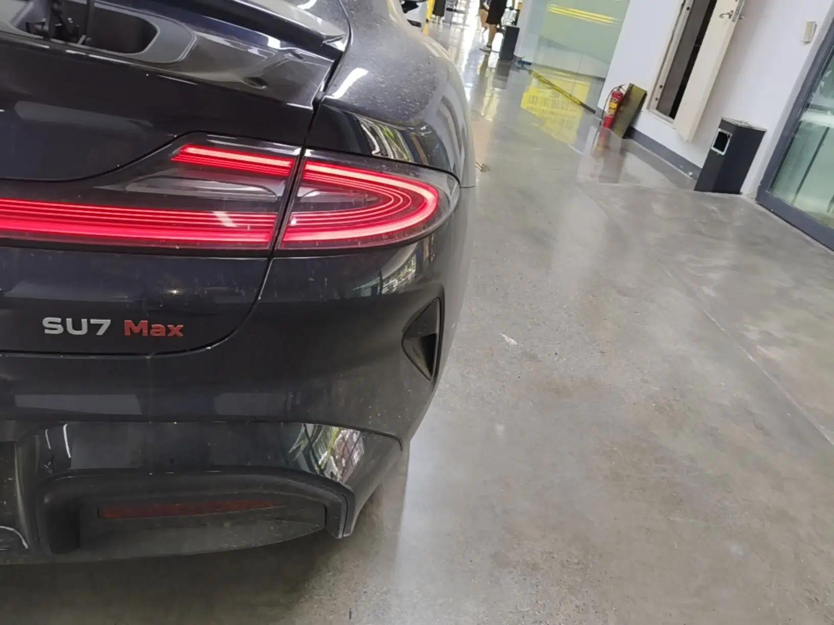 Xiaomi Auto SU7 2024 Four-Wheel Drive Ultra-Long Range Advanced Intelligent Driving Max Edition — миниатюра 9