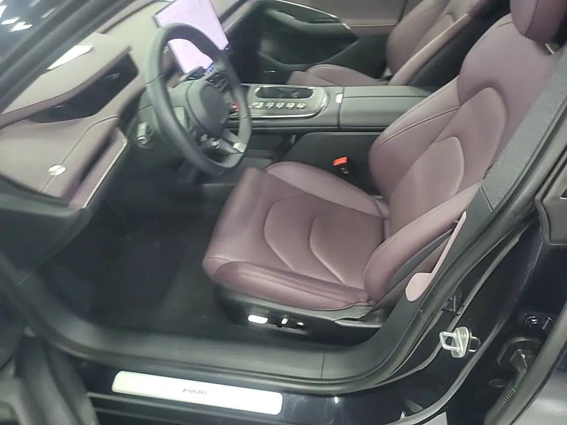 Xiaomi Auto SU7 2024 Rear-Drive Ultra-Long Range Advanced Pro-Level Intelligent Driving Version — миниатюра 18