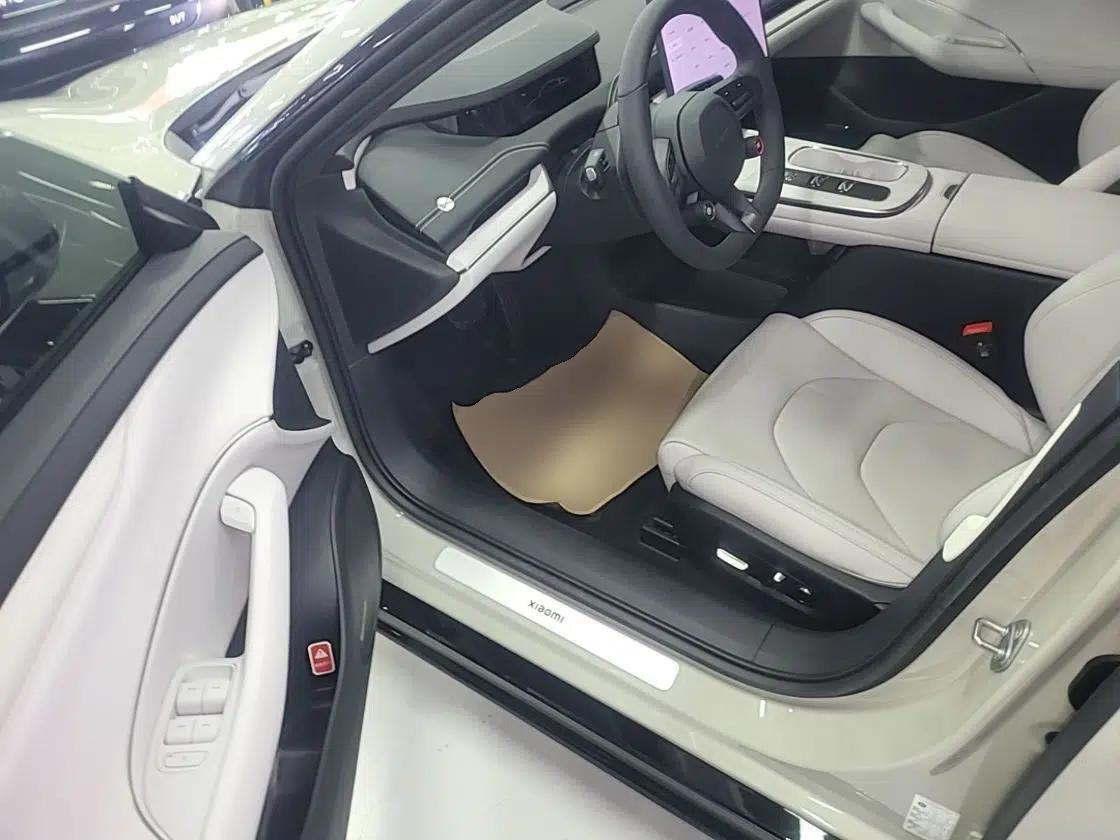 Xiaomi Auto SU7 2024 Rear-Drive Long-Range Intelligent Driving Version — миниатюра 17