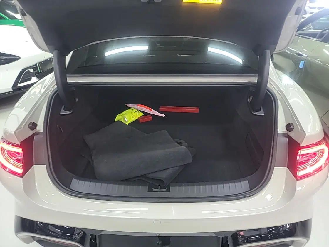Xiaomi Auto SU7 2024 Rear-Drive Long-Range Intelligent Driving Version — миниатюра 22