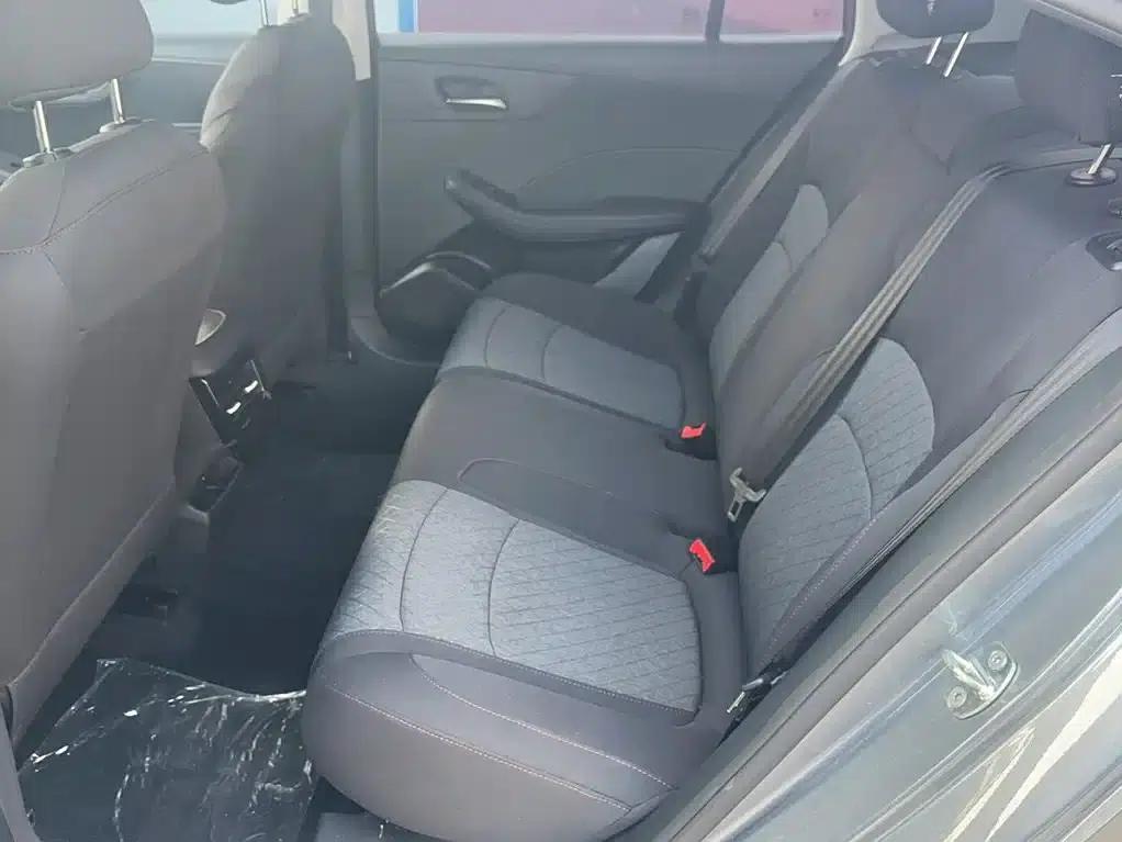 Roewe i5 2026 1.5L Manual Comfort Edition — миниатюра 15