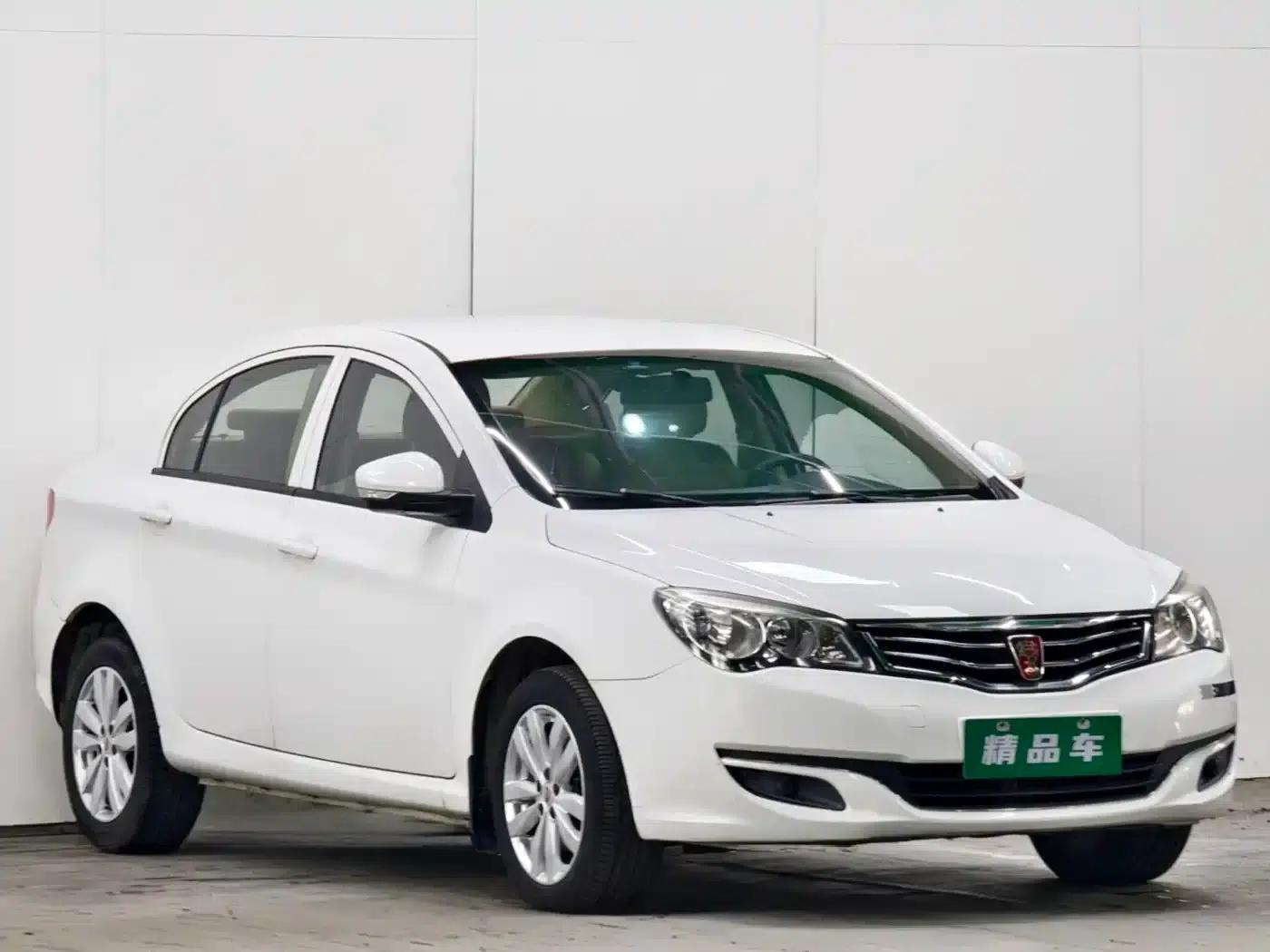 Roewe 350 2014 1.5L Manual Speed Edition — миниатюра 3