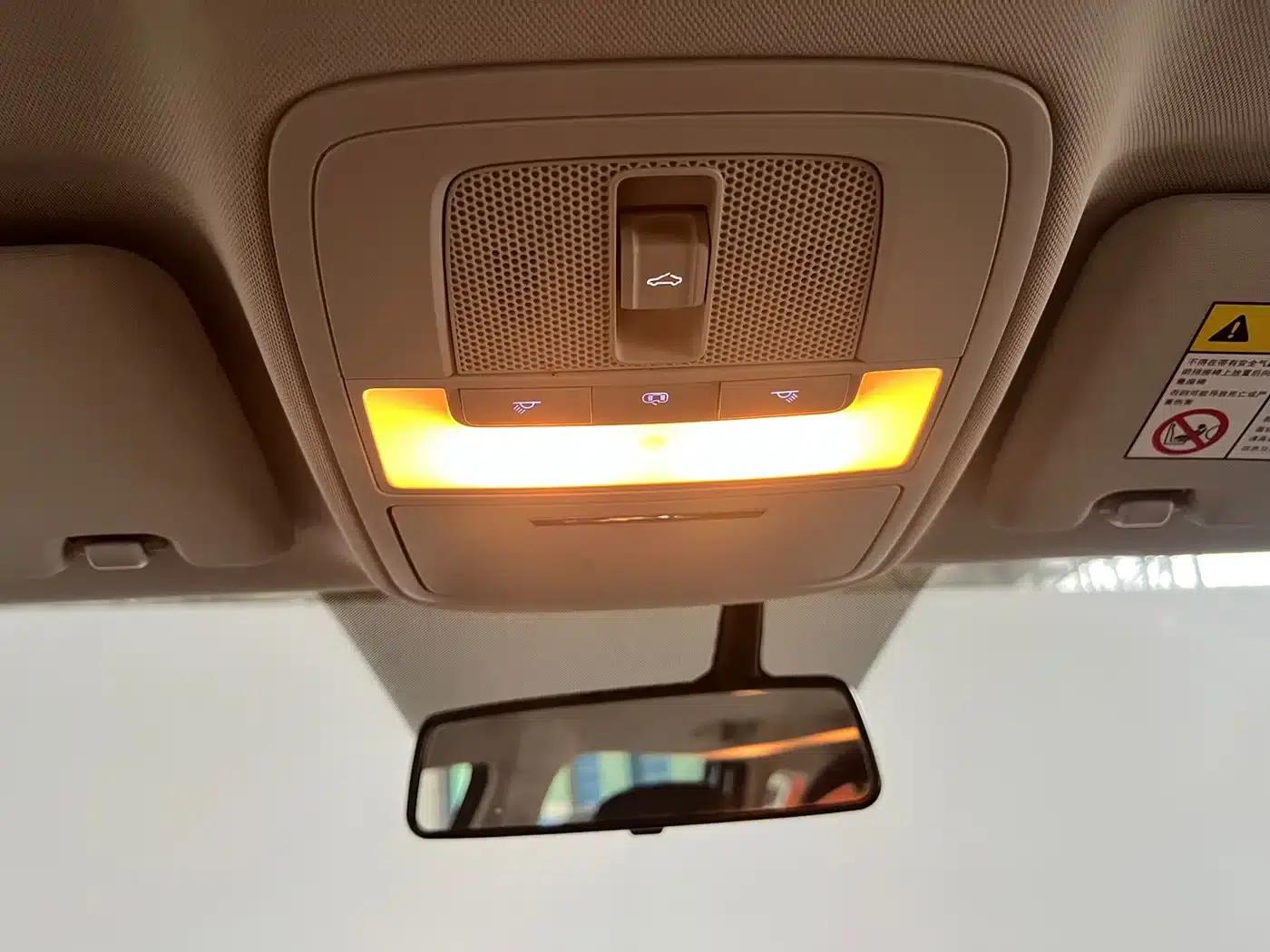 Roewe Ei5 2019 Intelligent Flagship Edition — миниатюра 23