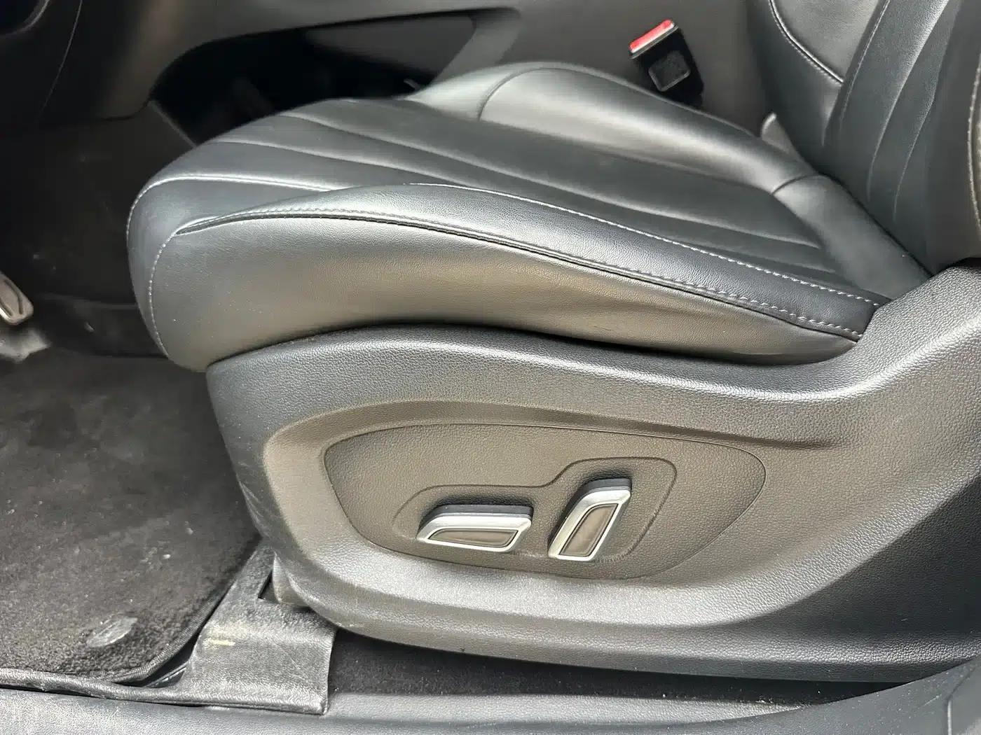 Roewe RX5 MAX 2019 300TGI Automatic Intelligent Cockpit Flagship Edition — миниатюра 5